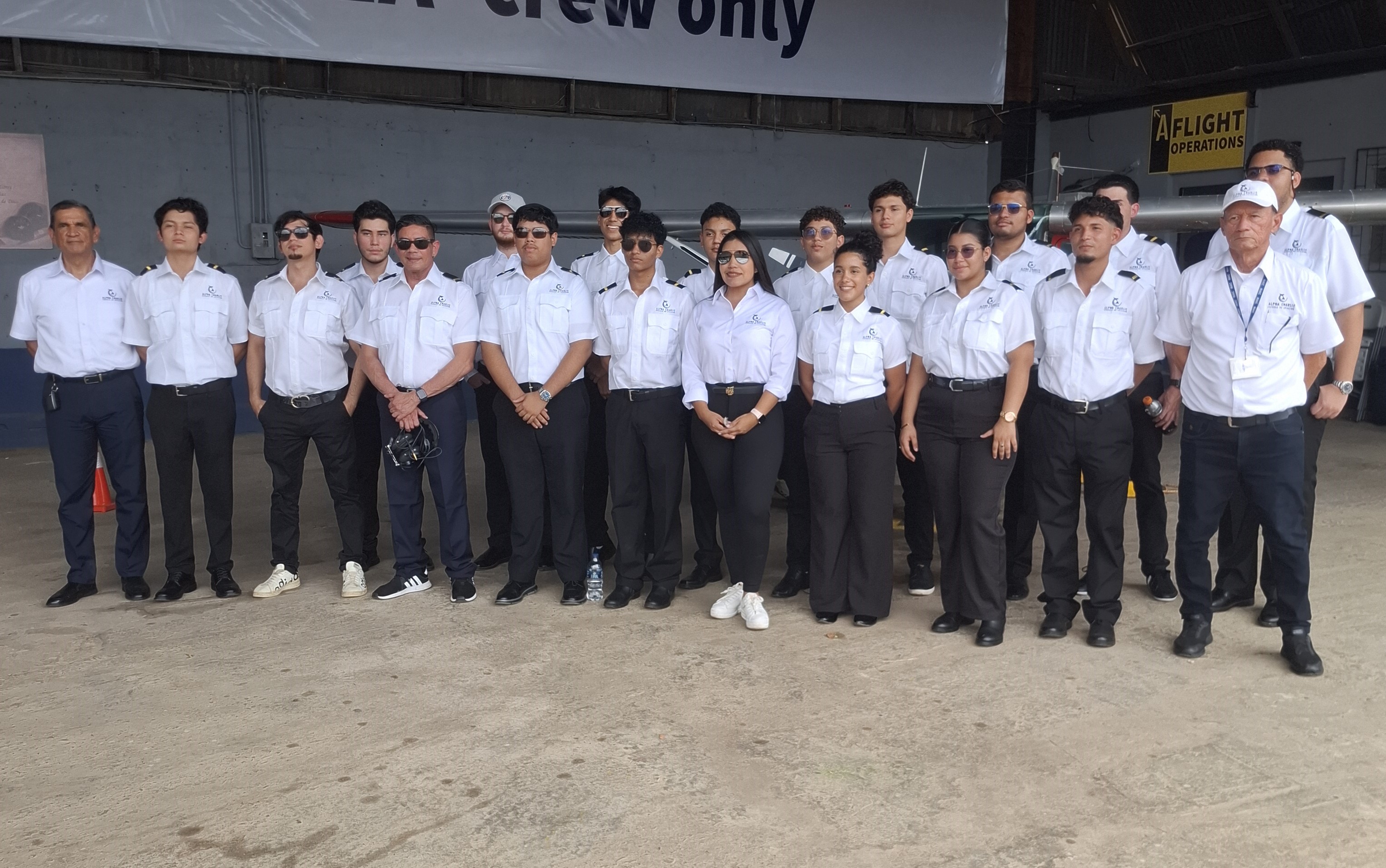 Tercera generacion de estudiantes